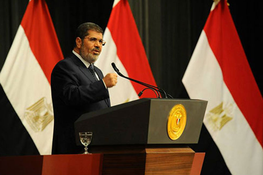 الزعماء لا يستسلمون... الرئيس مرسي لم يستسلم للثورة المضادة